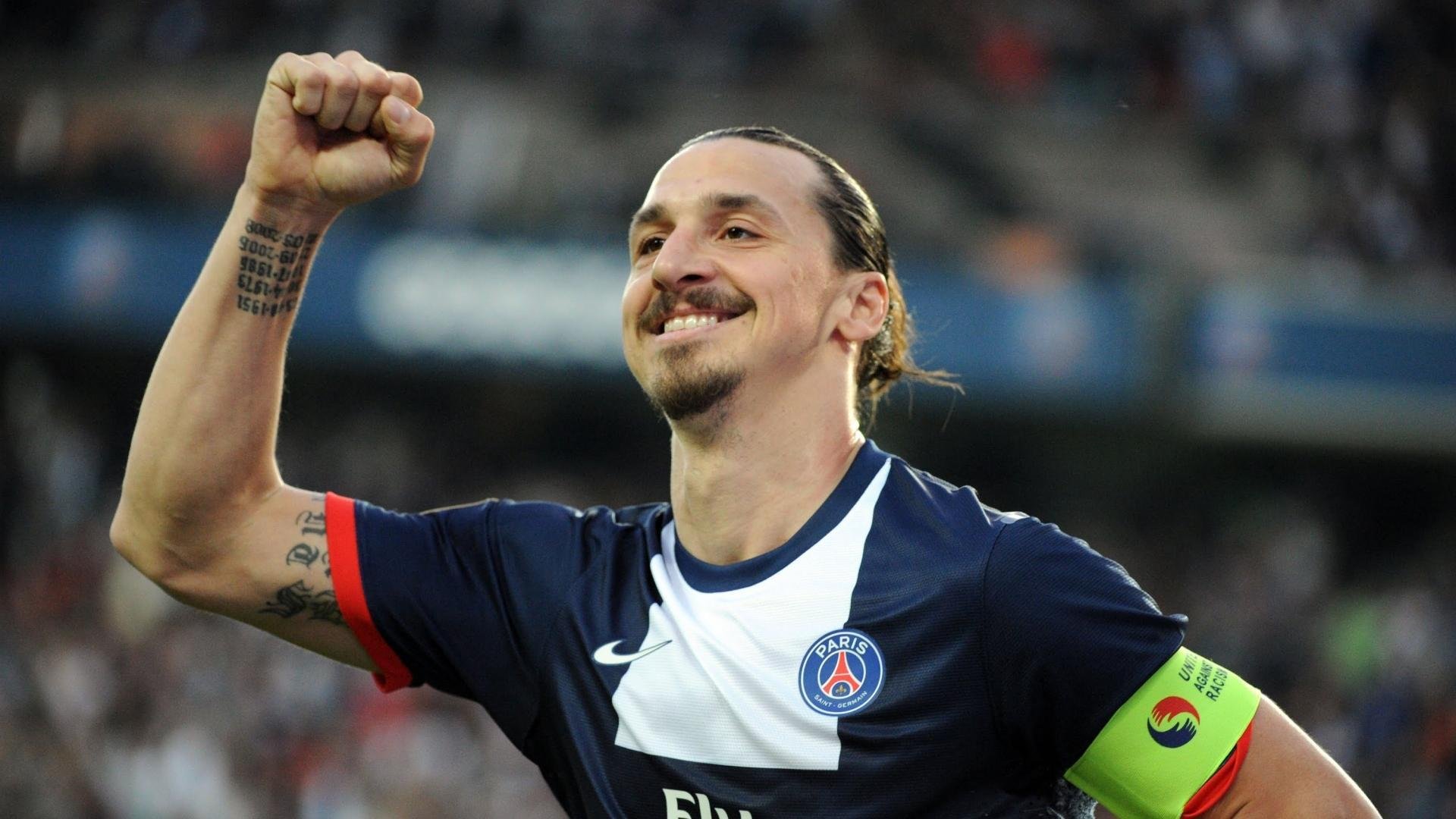 战队打造品牌文化建设提高粉丝认同感